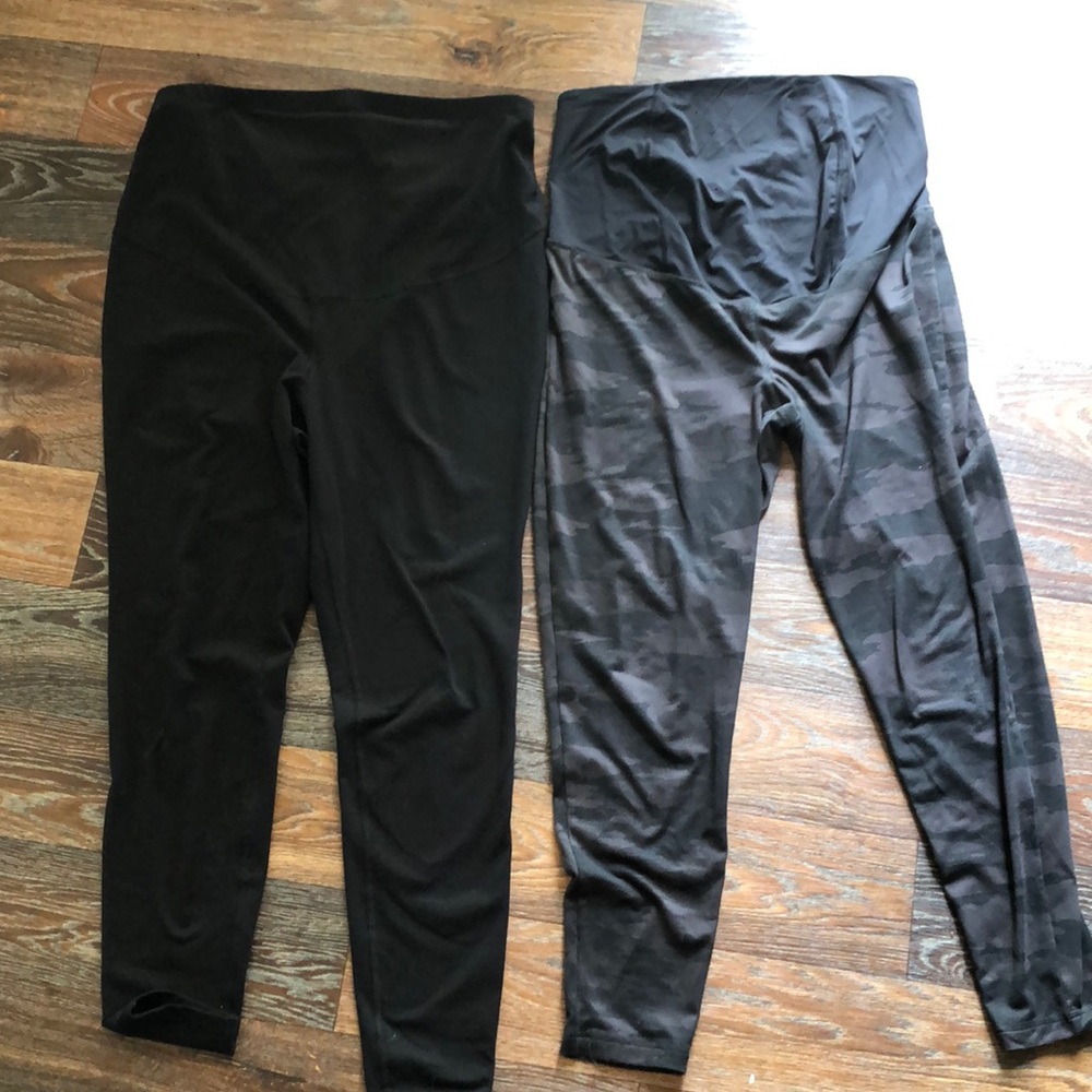 Maternity workout leggings